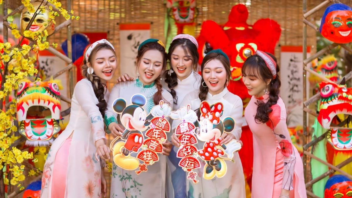 Những địa điểm chụp ảnh Tết 2026 đang hot tại TP. Hồ Chí Minh